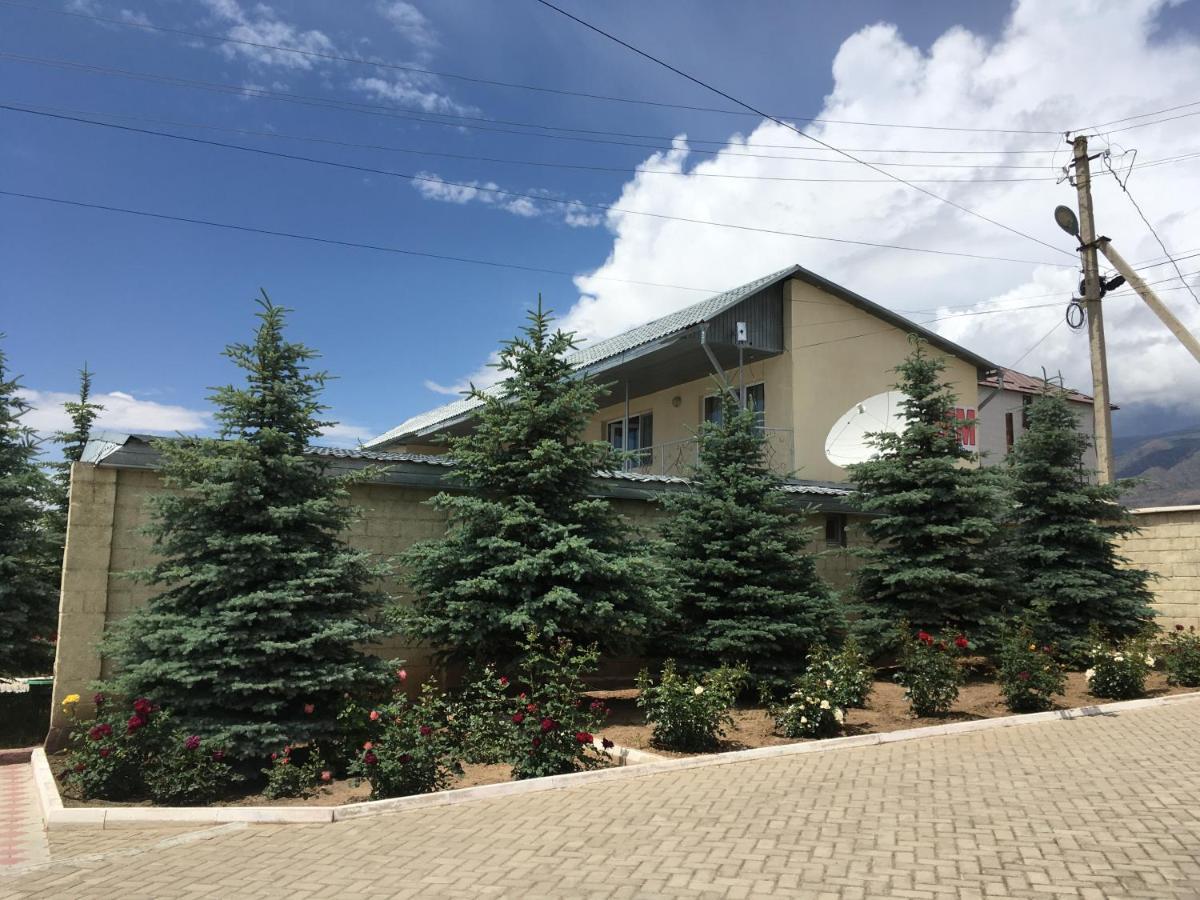 Эдем Hotell Cholpon-Ata Exteriör bild