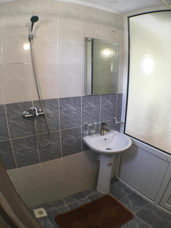Эдем Hotell Cholpon-Ata Exteriör bild